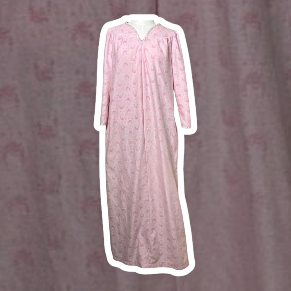 Vintage Adonna Pink Floral Coquette Nightgown‎ Smocked Fleece Housecoat M *READ